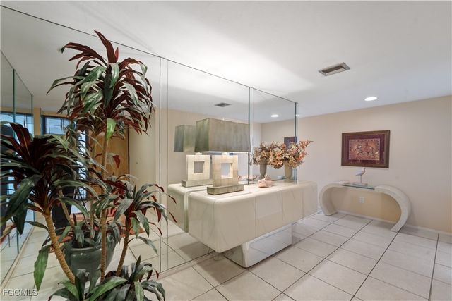 5260 S Landings DR 1003, Fort Myers, FL 33919