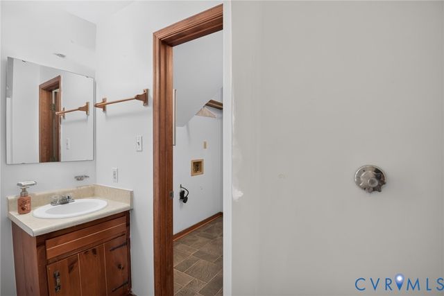 5105 Yellowstone Dr, Dinwiddie, VA 23803