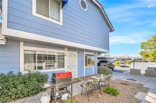 5821 Medallion Drive 102, Las Vegas, NV 89122
