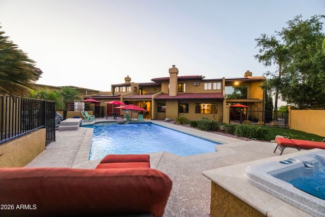 1745 E FRIESS Drive, Phoenix, AZ 85022