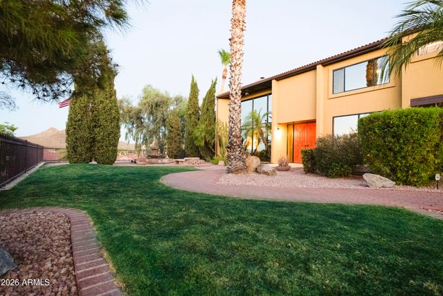 1745 E FRIESS Drive, Phoenix, AZ 85022