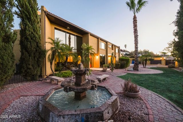 1745 E FRIESS Drive, Phoenix, AZ 85022
