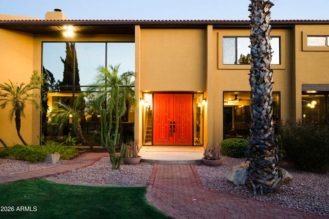 1745 E FRIESS Drive, Phoenix, AZ 85022