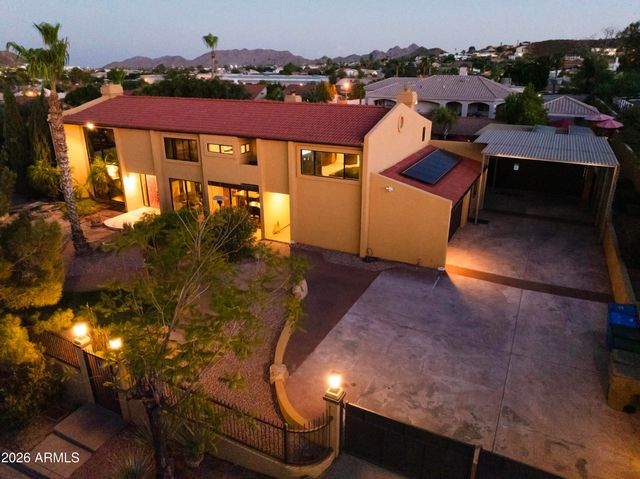 1745 E FRIESS Drive, Phoenix, AZ 85022