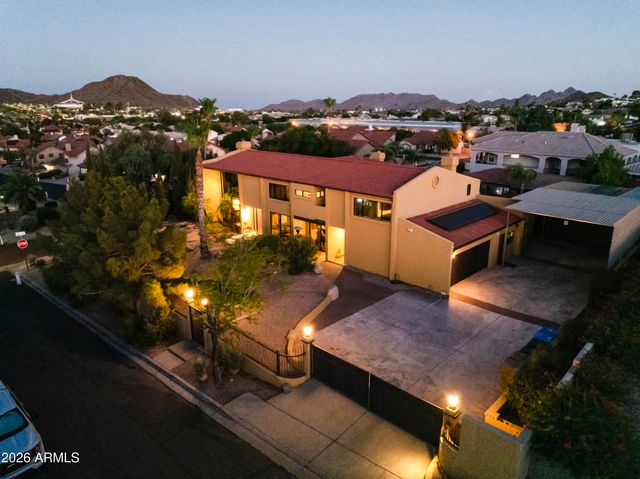 1745 E FRIESS Drive, Phoenix, AZ 85022