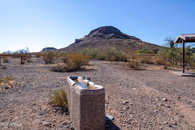1745 E FRIESS Drive, Phoenix, AZ 85022