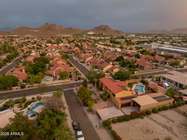 1745 E FRIESS Drive, Phoenix, AZ 85022