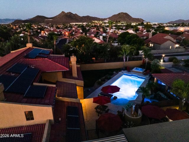 1745 E FRIESS Drive, Phoenix, AZ 85022