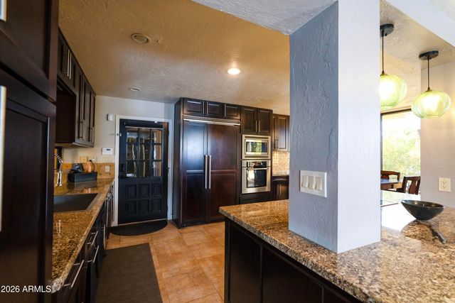 1745 E FRIESS Drive, Phoenix, AZ 85022