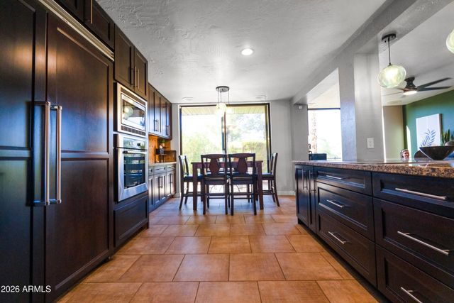 1745 E FRIESS Drive, Phoenix, AZ 85022