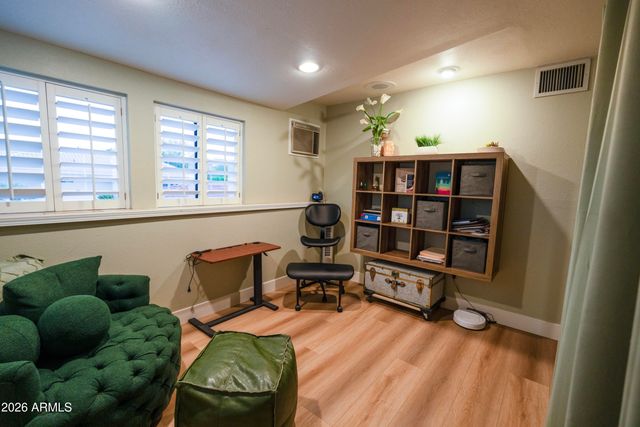1745 E FRIESS Drive, Phoenix, AZ 85022
