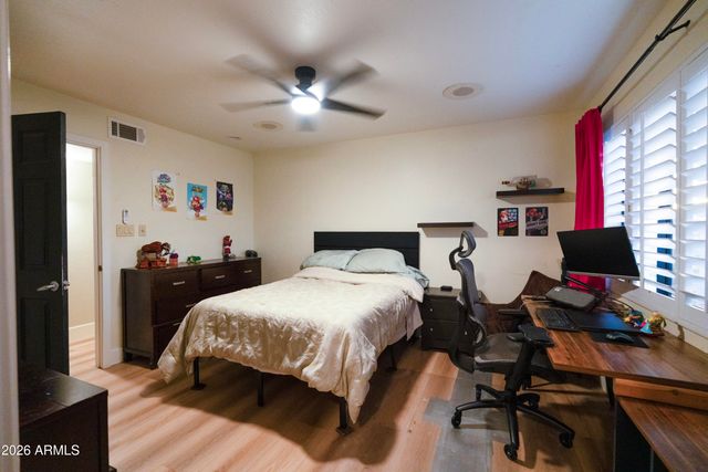 1745 E FRIESS Drive, Phoenix, AZ 85022