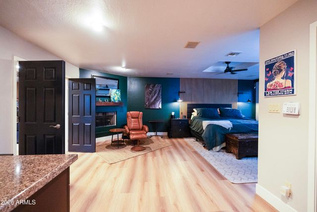 1745 E FRIESS Drive, Phoenix, AZ 85022