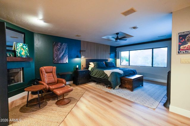 1745 E FRIESS Drive, Phoenix, AZ 85022