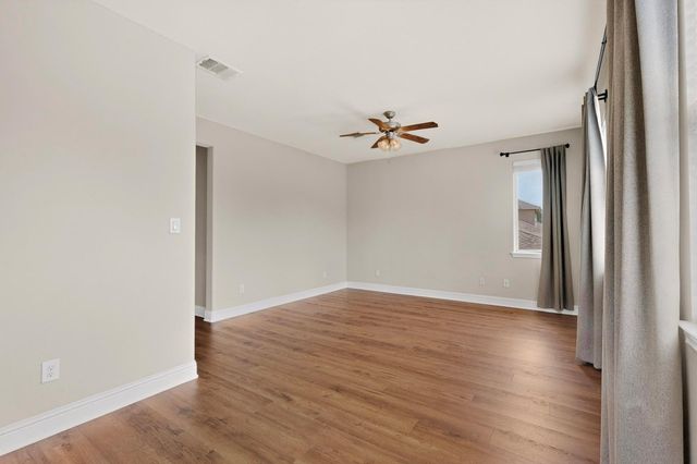 10917 Hidden Caves 31, Austin, TX 78726