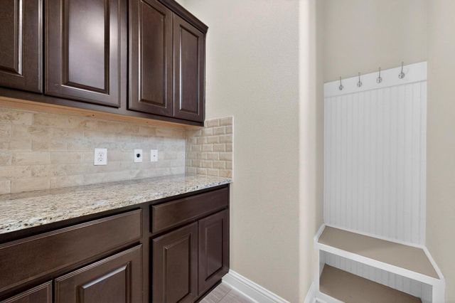 10917 Hidden Caves 31, Austin, TX 78726