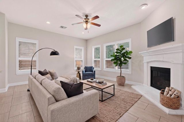 10917 Hidden Caves 31, Austin, TX 78726