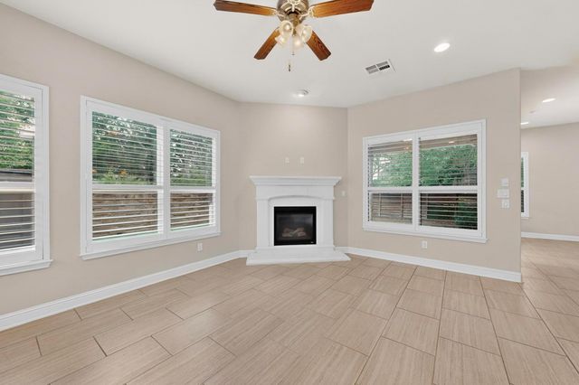 10917 Hidden Caves 31, Austin, TX 78726