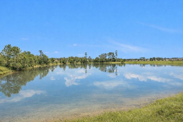 223 Shoreview Drive, Conroe, TX 77303