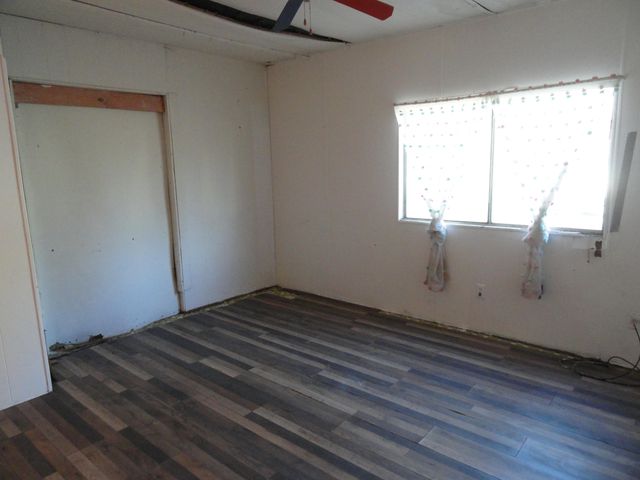 8 Avenida Valencia Court, Los Lunas, NM 87031