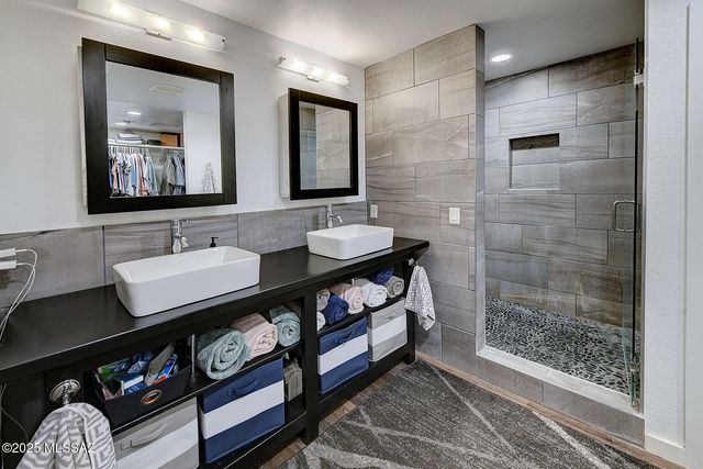 2611 E Avenida De Maria, Tucson, AZ 85718