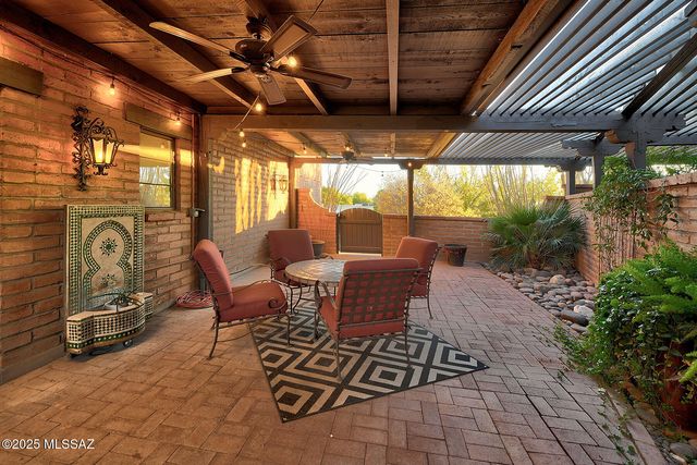 2611 E Avenida De Maria, Tucson, AZ 85718