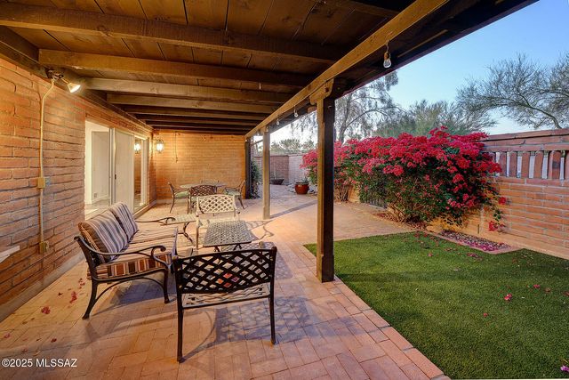 2611 E Avenida De Maria, Tucson, AZ 85718