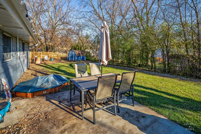 125 Weymouth Court, Schaumburg, IL 60193