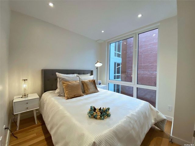 42-23 Parsons Boulevard 3B, Flushing, NY 11355