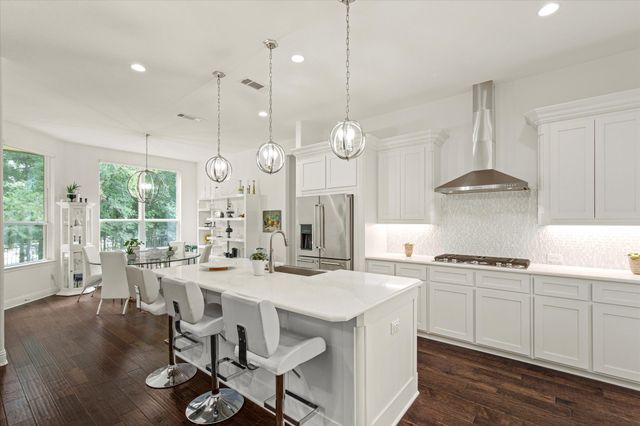 10933 Smoky Oak Trail, Flower Mound, TX 76226