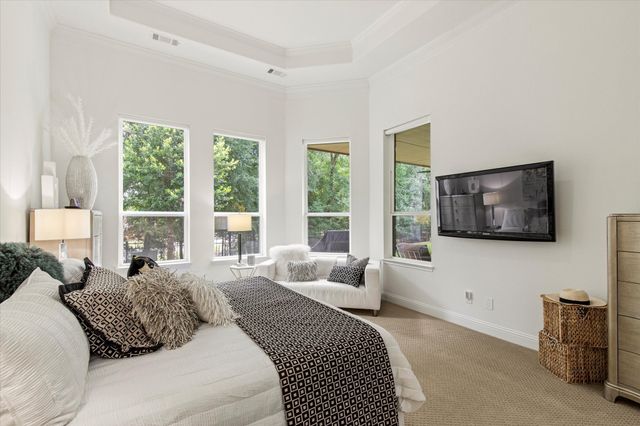 10933 Smoky Oak Trail, Flower Mound, TX 76226