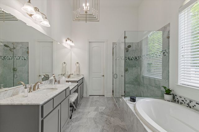 10933 Smoky Oak Trail, Flower Mound, TX 76226