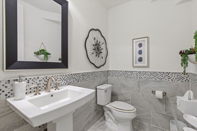 10933 Smoky Oak Trail, Flower Mound, TX 76226