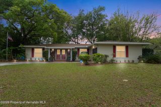 9066 N Golfview Drive, Citrus Springs, FL 34434