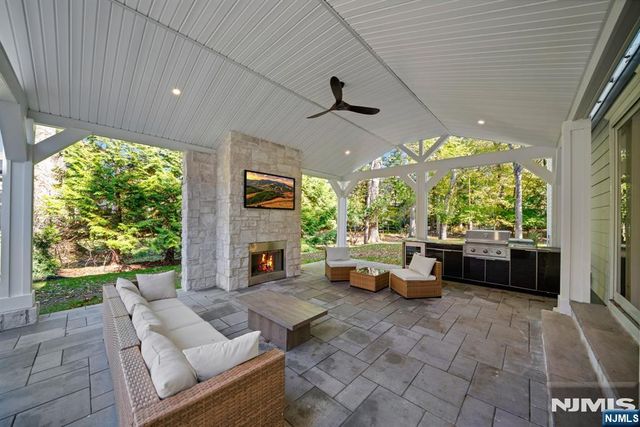 115 Morris Avenue, Haworth, NJ 07641