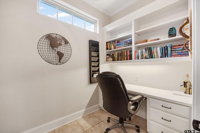 104 Elm Tree Cir, Bullard, TX 75757