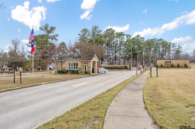 104 Elm Tree Cir, Bullard, TX 75757