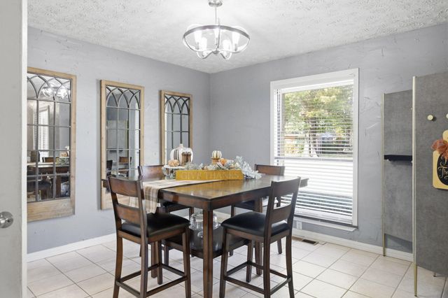 336 SE 16th Street, Pryor, OK 74361