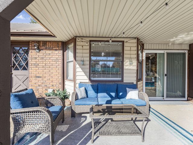 336 SE 16th Street, Pryor, OK 74361