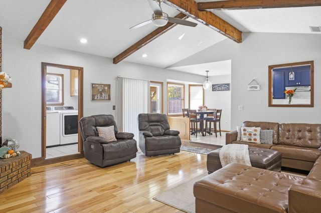 336 SE 16th Street, Pryor, OK 74361