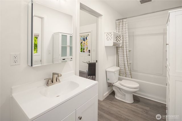 11119 NE 142nd Street, Kirkland, WA 98034
