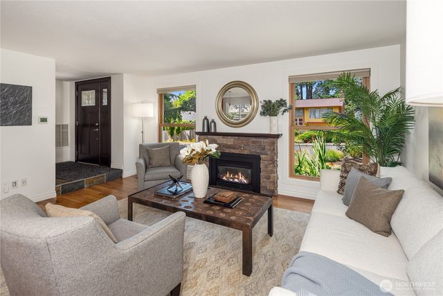 11119 NE 142nd Street, Kirkland, WA 98034