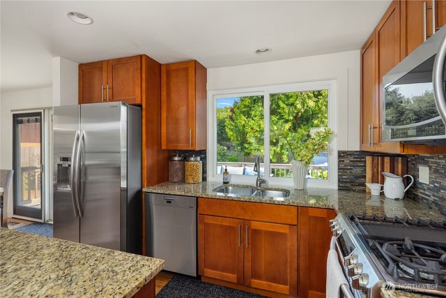11119 NE 142nd Street, Kirkland, WA 98034
