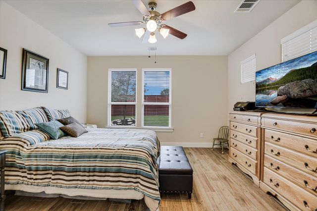 528 High Tech DR, Georgetown, TX 78626