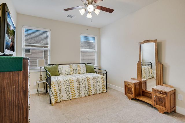 528 High Tech DR, Georgetown, TX 78626