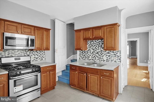918 N 5TH ST, Reading, PA 19601