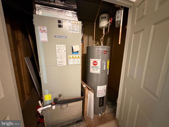 11523 WILD ACRE WAY, Fairfax Station, VA 22039