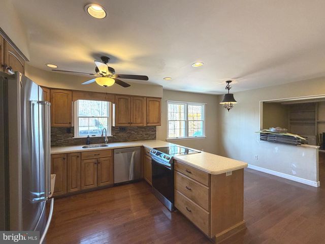 11523 WILD ACRE WAY, Fairfax Station, VA 22039