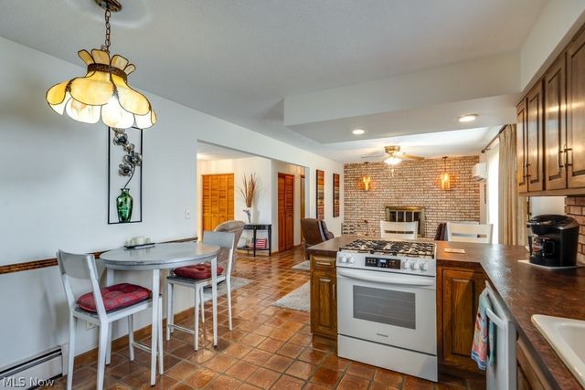317 E Linwood Avenue, Akron, OH 44301