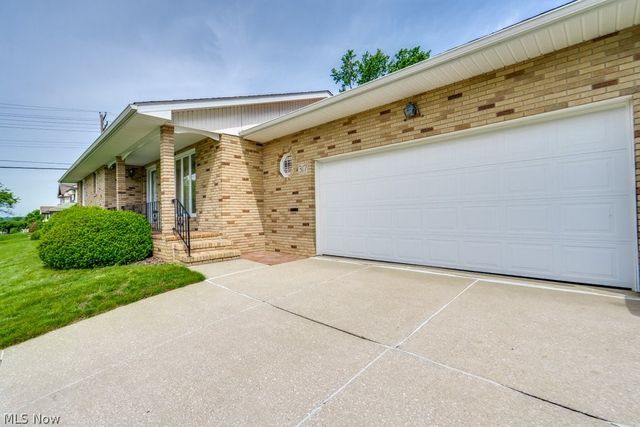 317 E Linwood Avenue, Akron, OH 44301